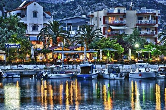 Port View Suites Kavála Luaran gambar