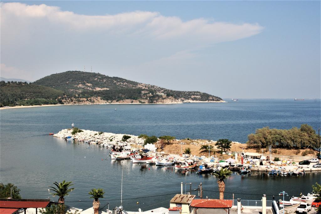 Port View Suites Kavála Luaran gambar