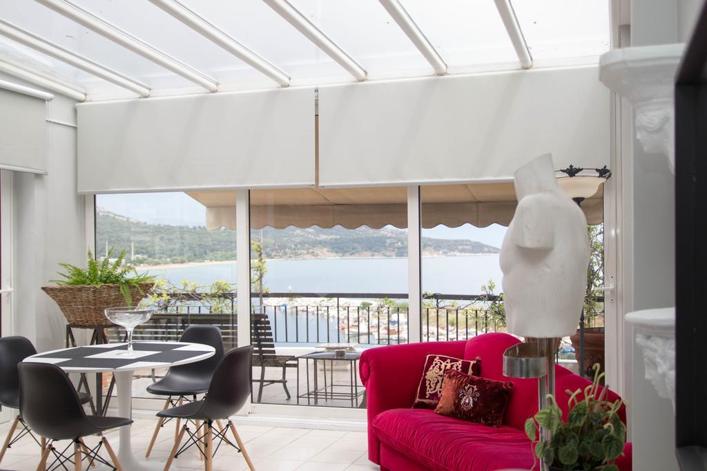Port View Suites Kavála Luaran gambar