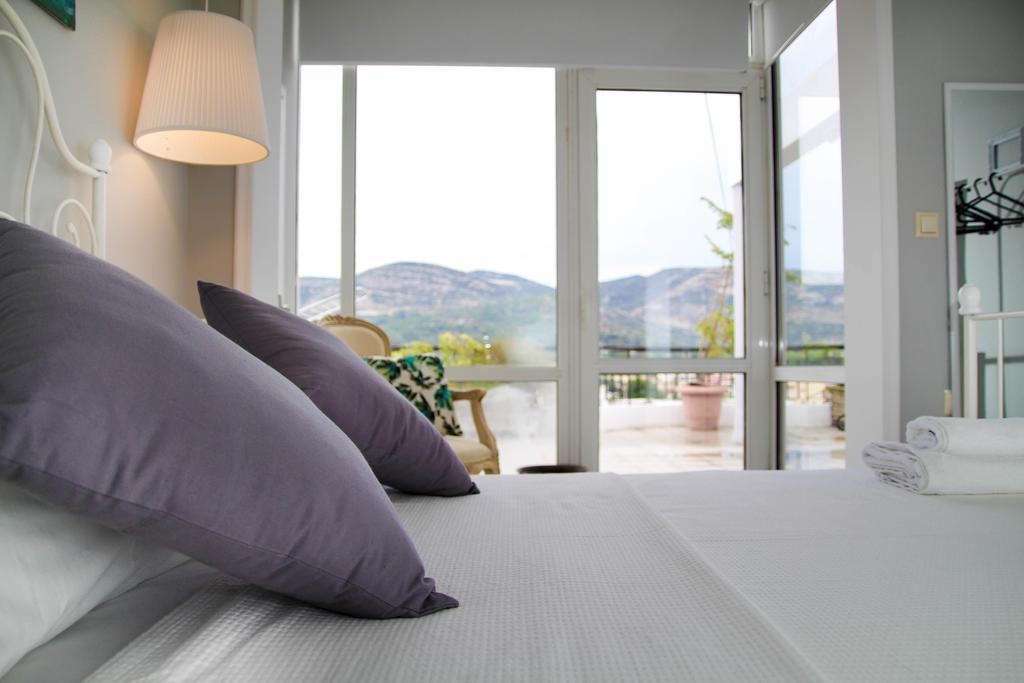 Port View Suites Kavála Luaran gambar
